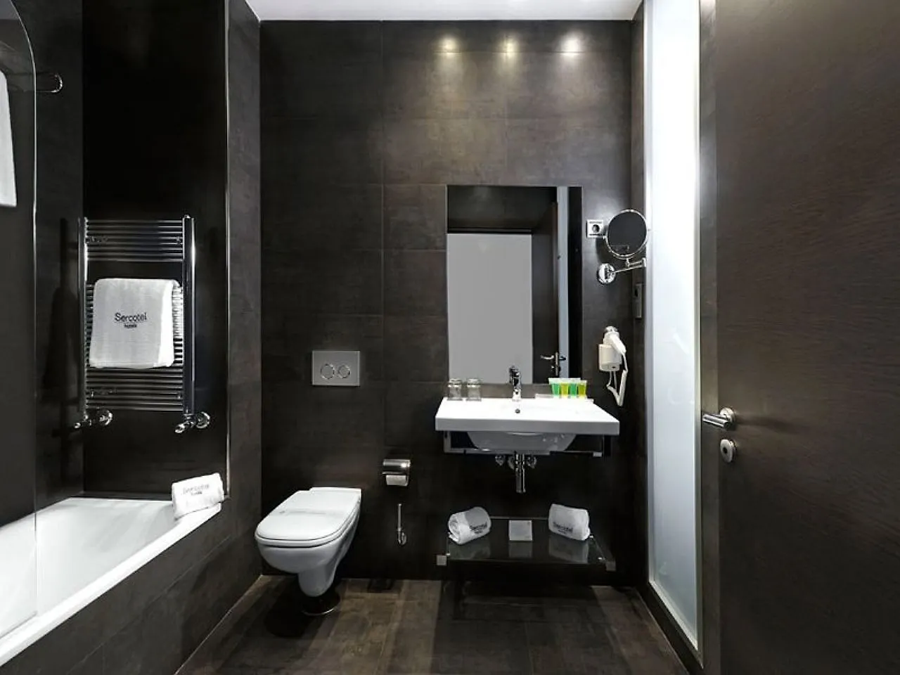 בילבאו Sercotel Coliseo 4*,
